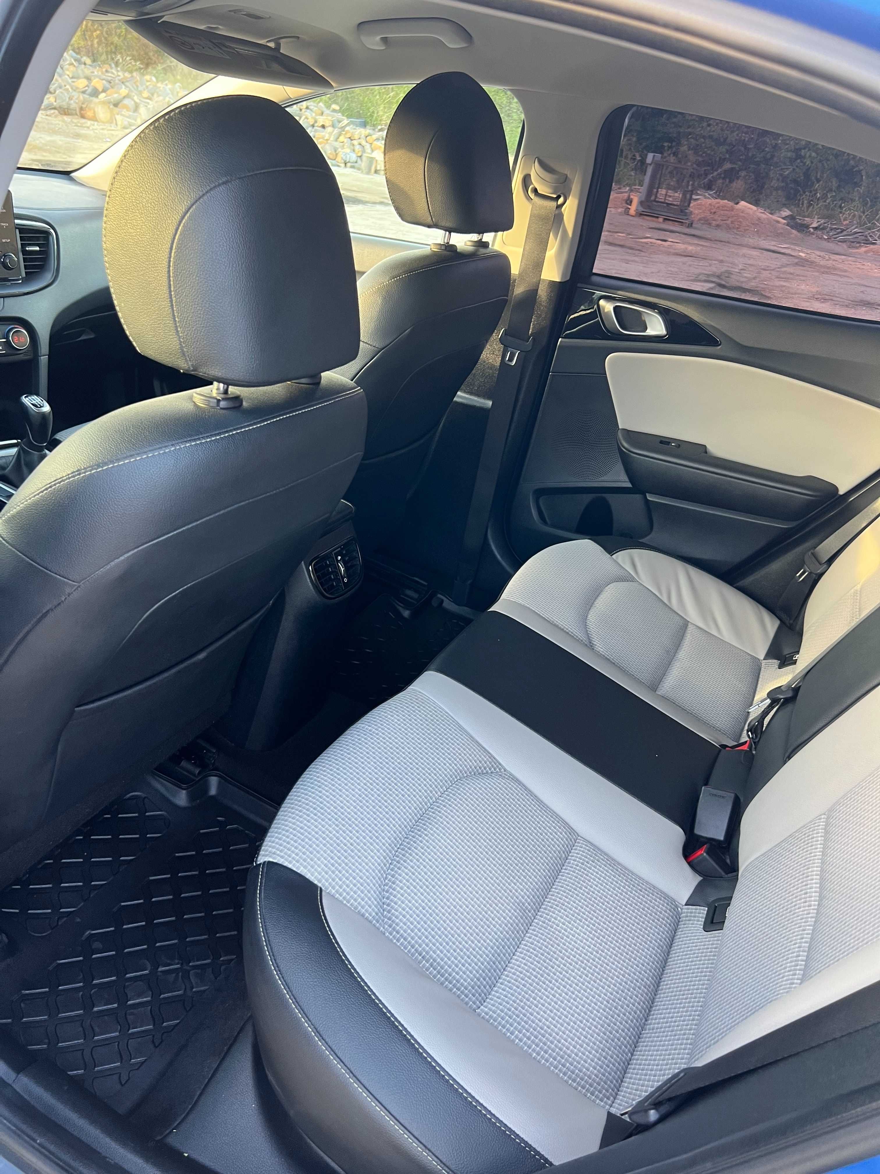 Kia XCeed 2019 1.6 DSL - 6MT - Style - TVA Deductibil