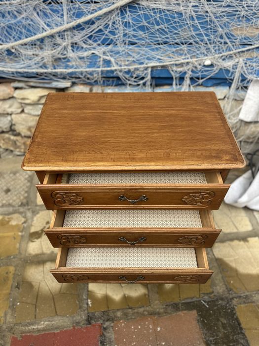 Скрин с 3 чекмеджета стил Луи XV