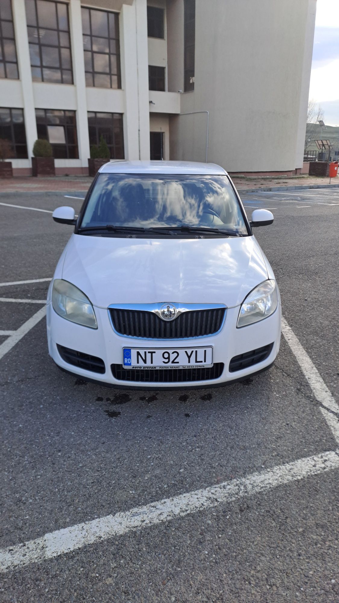 Vând Skoda Fabia 2