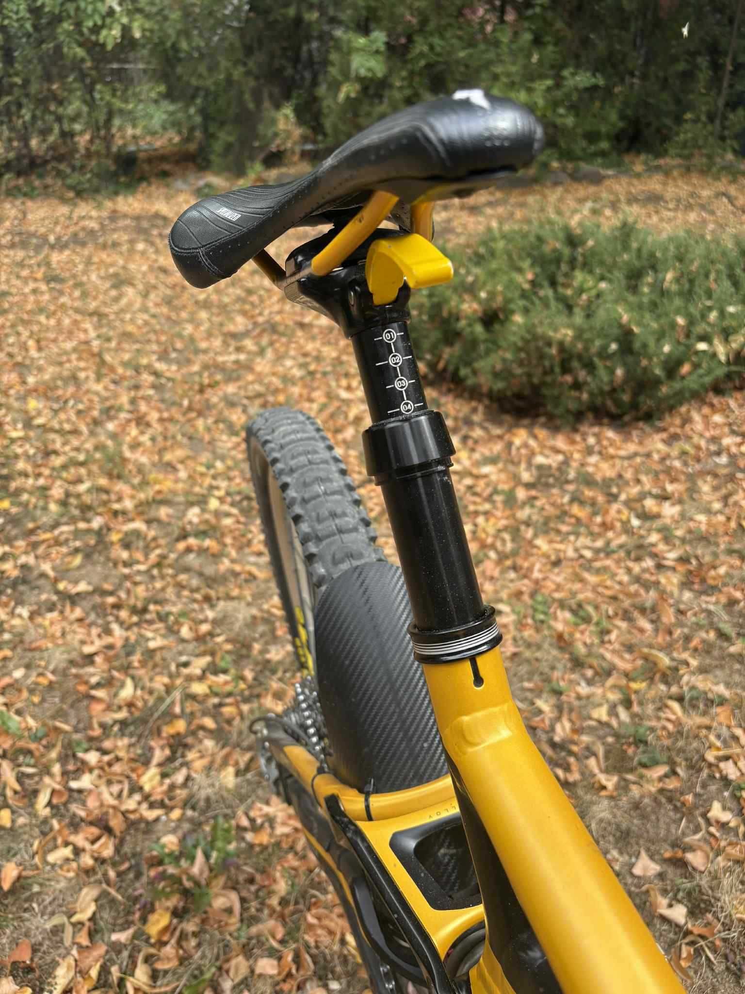 Specialized demo 8