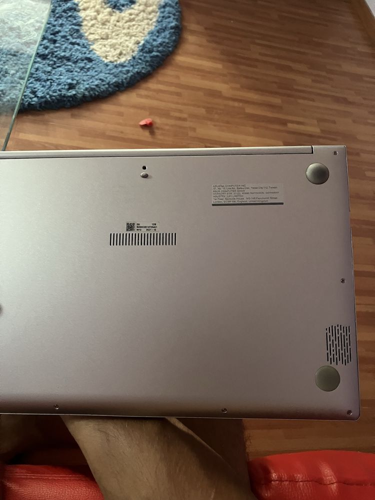 Asus VivoBook S14