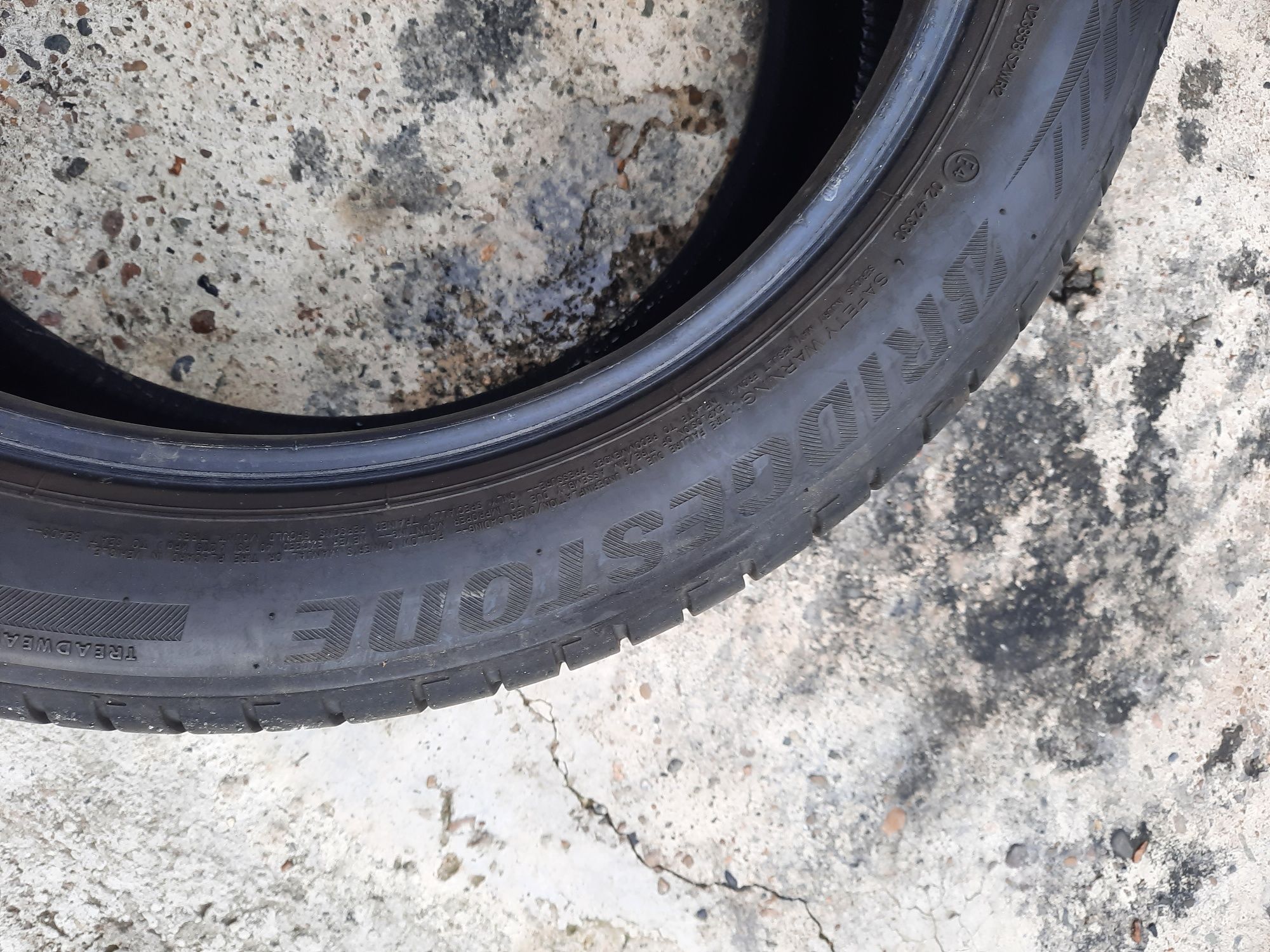 2 Броя Гуми 275/40/19 Bridgestone 6,2mm Runflat