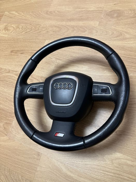 Vând volan S line Audi A4 B8