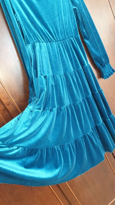 Rochie catifea elastica.