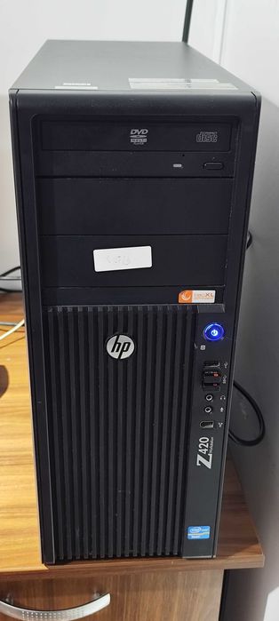 Vand calculator Intel Xeon 36 GB ram DDR3 SSD 256 GB placa video 2 GB