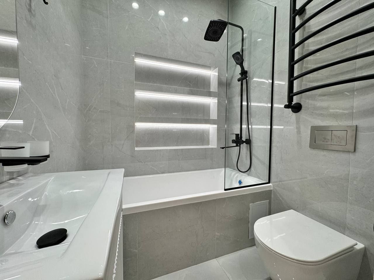 Kvartira продается 4/2/8 на ЖК Mashxadi Residence
