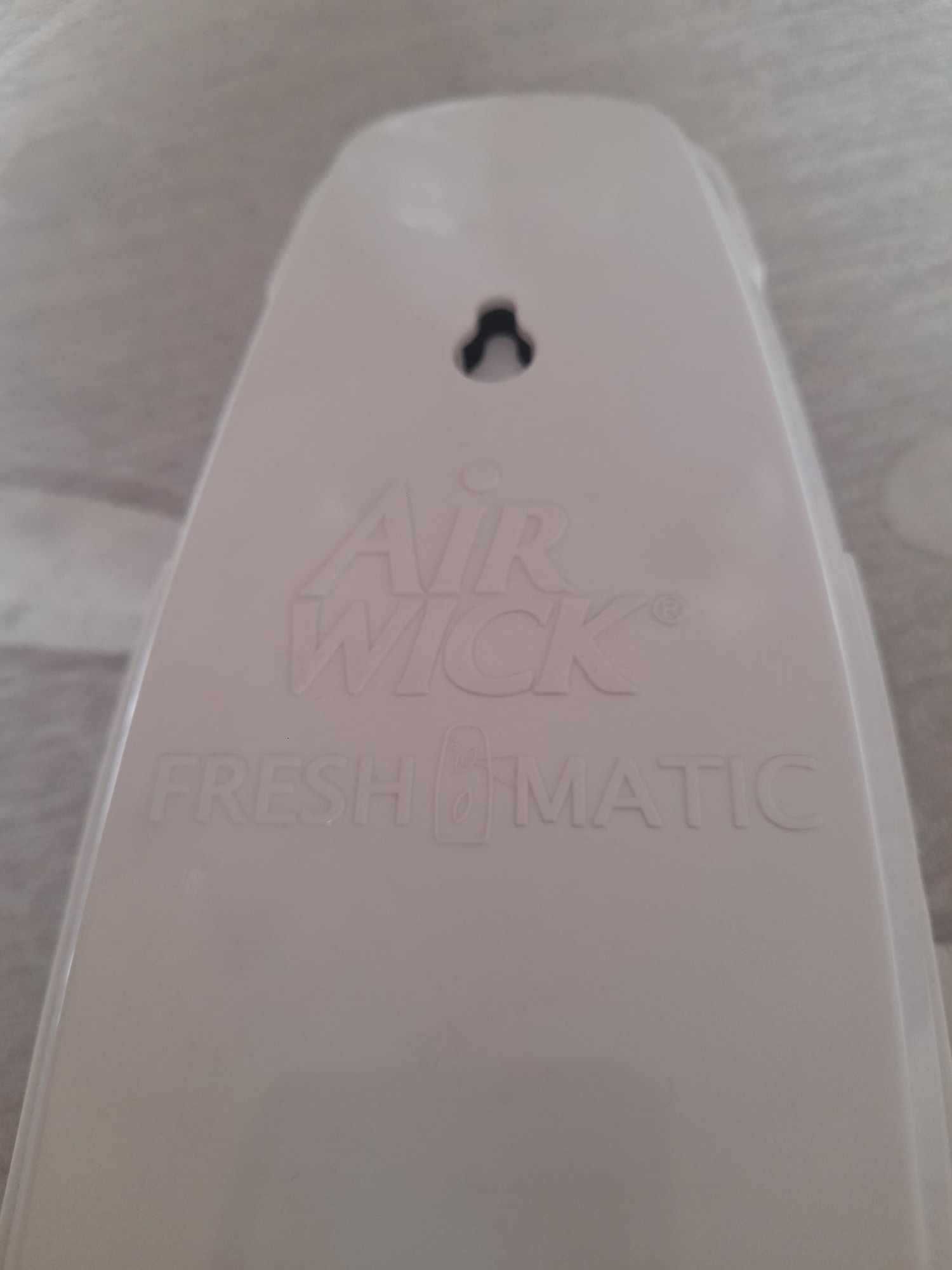 Дозатор за ароматизатор на AIR WICK
