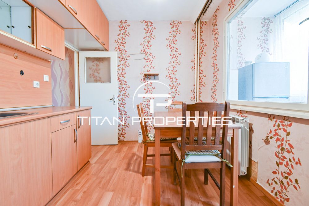 Дава се под наем Тристаен апартамент в София, Люлин 6 - 90 кв.м за 500 € - Снимка #5