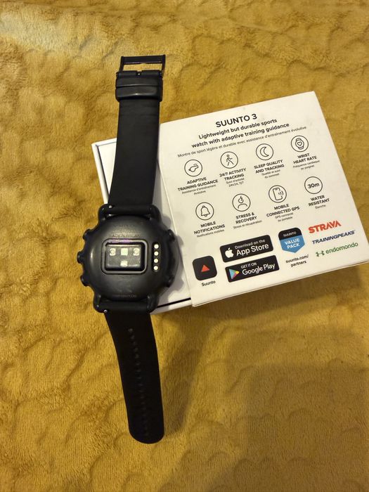 Vand ceas suunto 3