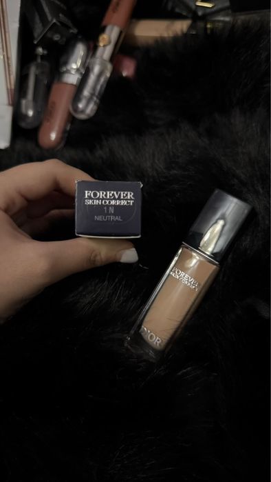 Гримове на марки и фиби dior