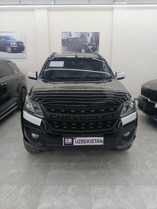 Продаётся  TRAILBLAZER 2021 года отличном состоянии пропан газ есть...