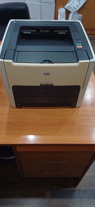 Принтер Hp laserjet 1320