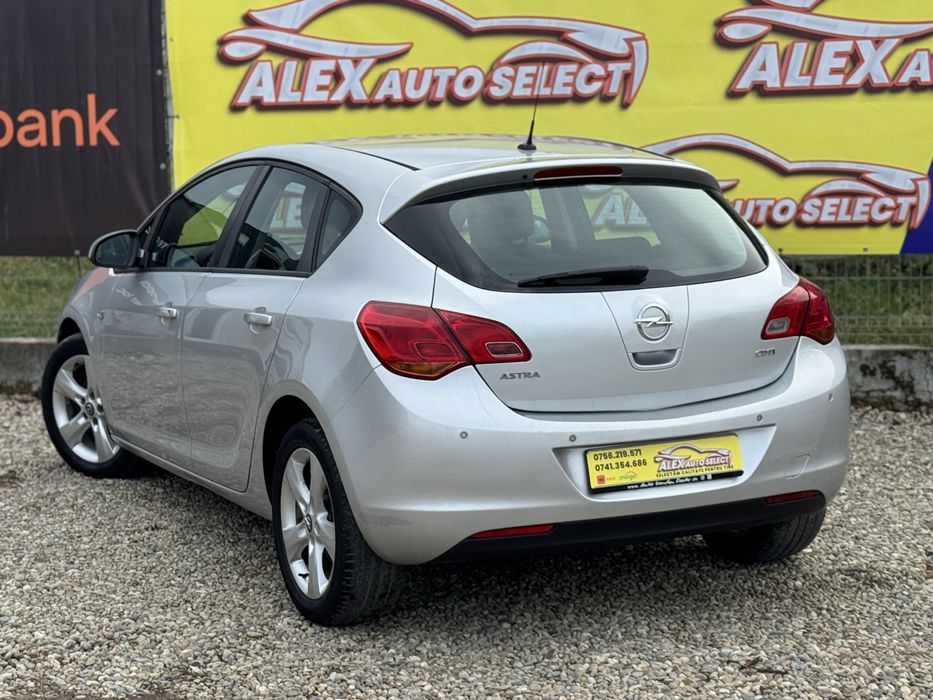 Opel astea J 2012 1.7diesel 110CP