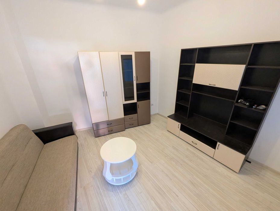 Apartament de inchiriat -  2 Camere si Bucatarie Open Space