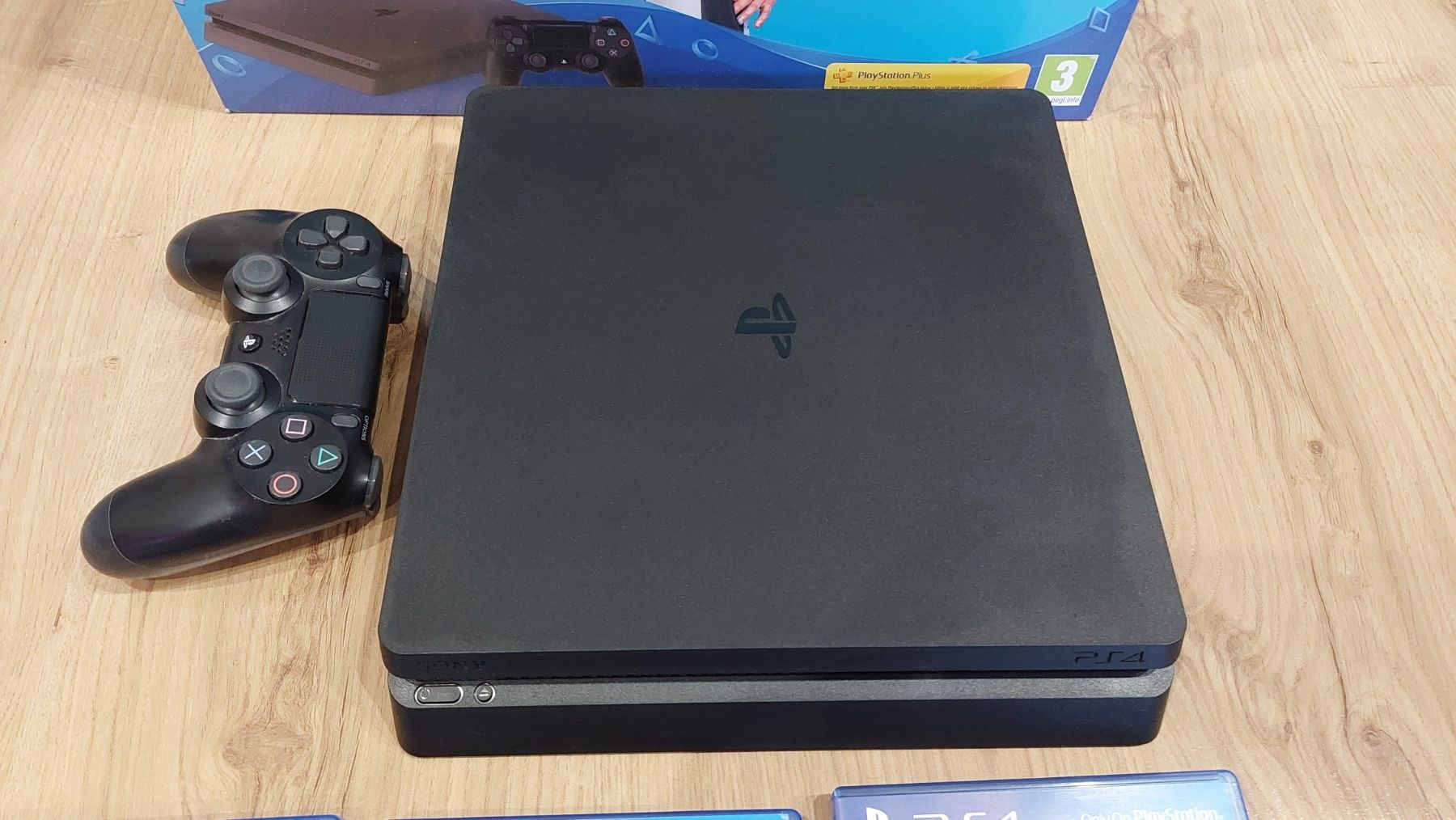 PlayStation 4 Slim 1 TB