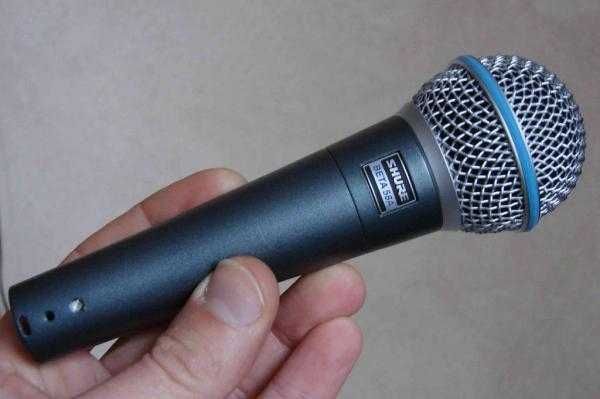 Microfon profesional tip Beta sm 58 Microfon voce Microfon karaoke