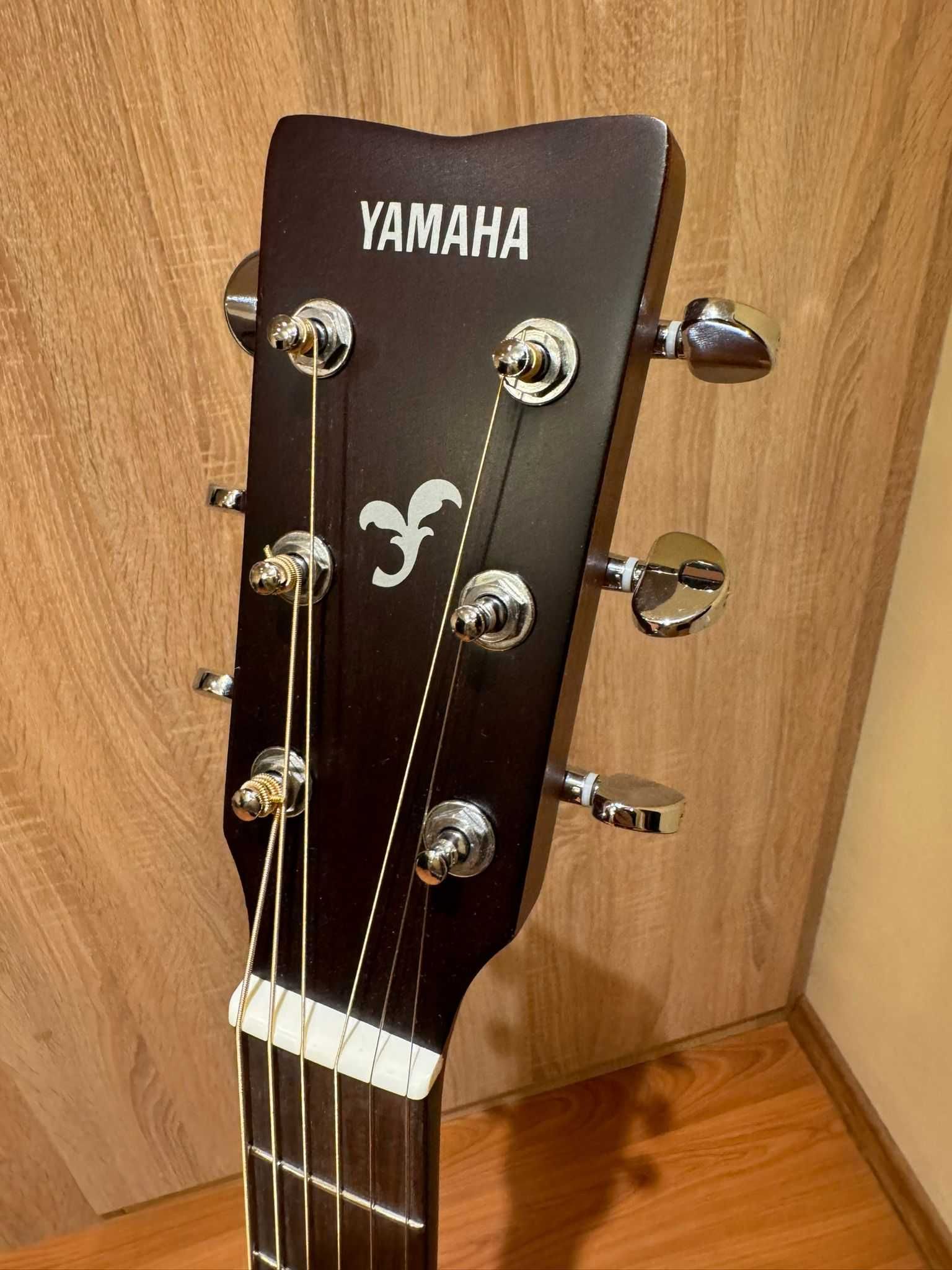 Chitara Yamaha FG800M + tuner + stand