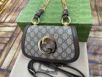 Оригинална Малка Чанта Гучи Blondie Златно Gucci GG Supreme Canvas