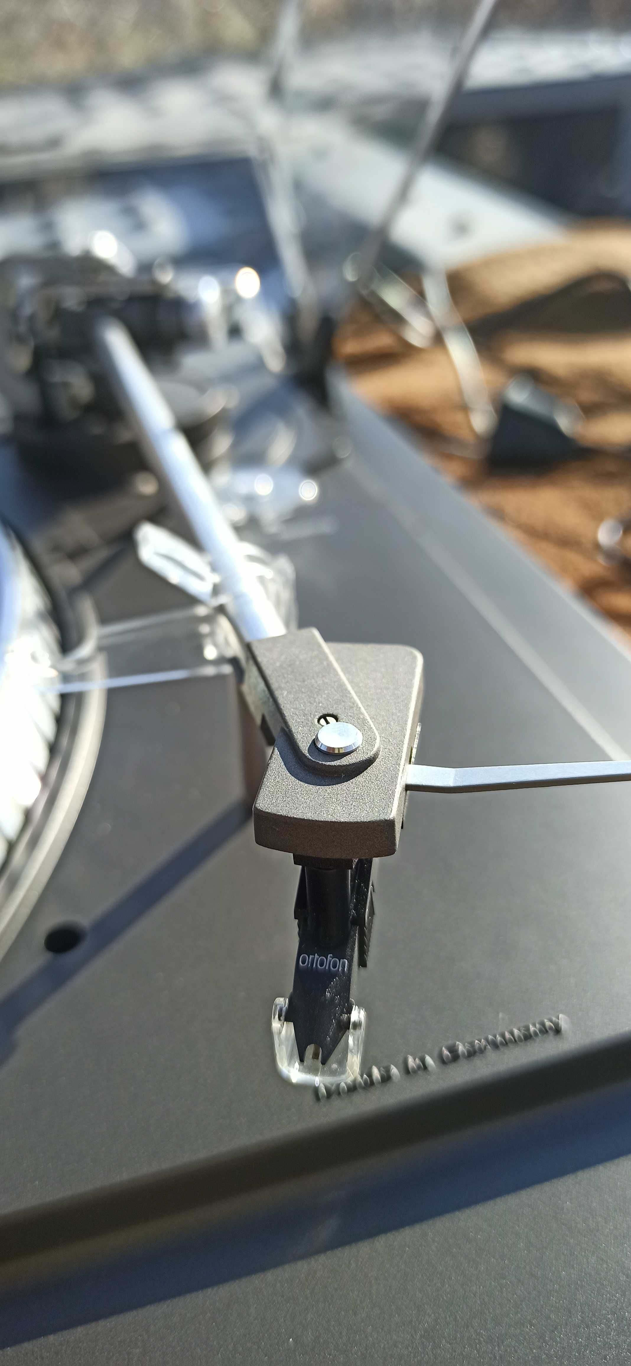 Грамофон Dual CS 617Q