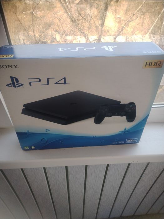 Продам Плейстэйшен 4