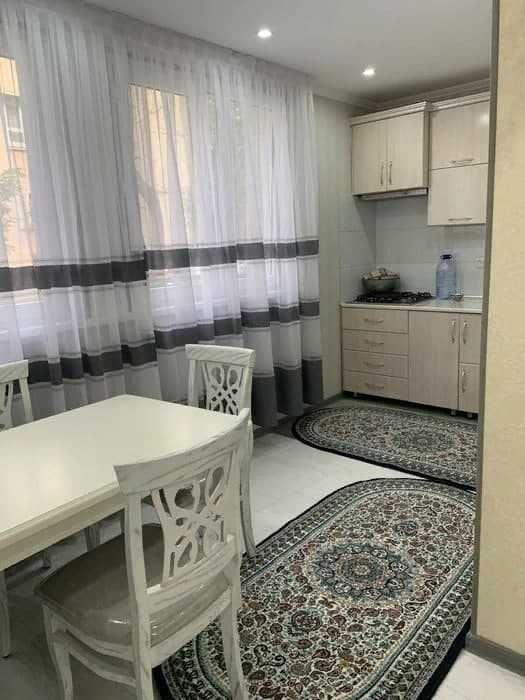 Сдается квартира возле Фархадского базара 13 квартал 2х