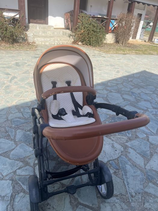 Carucior Mima bebelusi