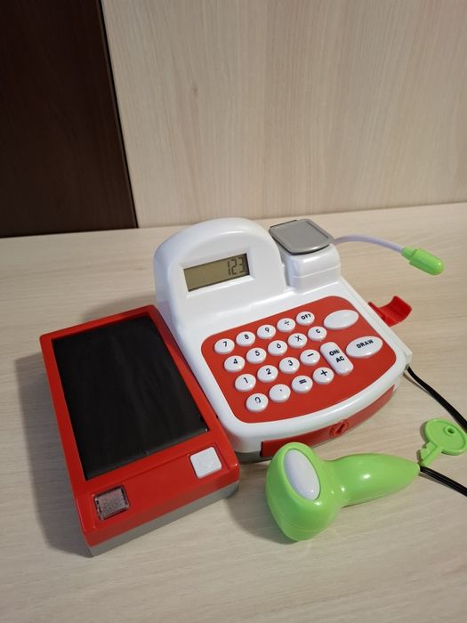 Casa de marcat de jucărie