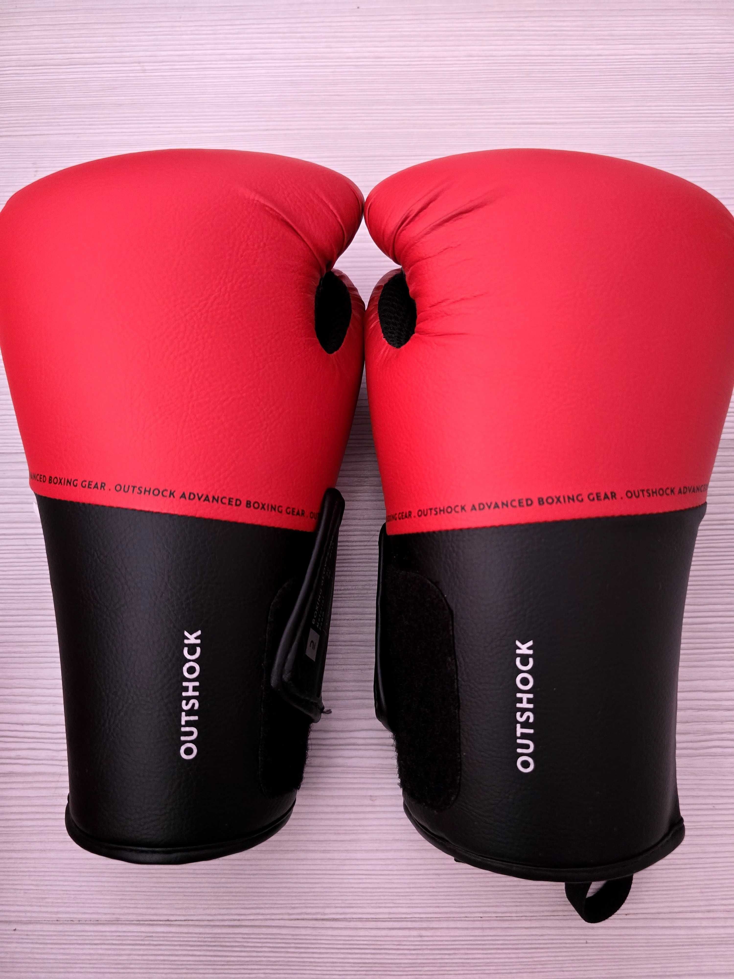 Комплект боксови ръкавици и протектори за крака