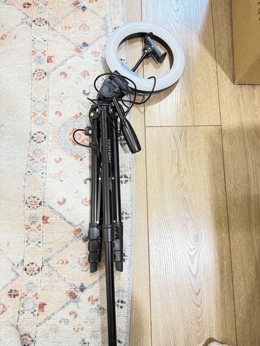 Лампа кольцевая б/у