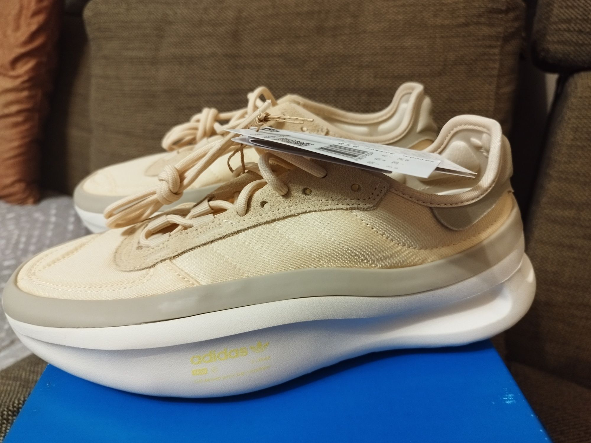 Нови маратонки Adidas 40