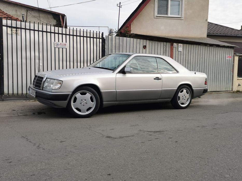 Vând Mercedes Benz w124 300CE coupe