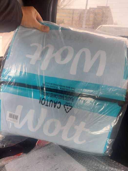 Продам сумку wolt