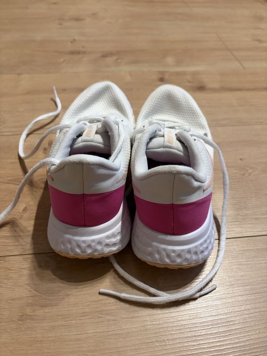 Дамски обувки nike