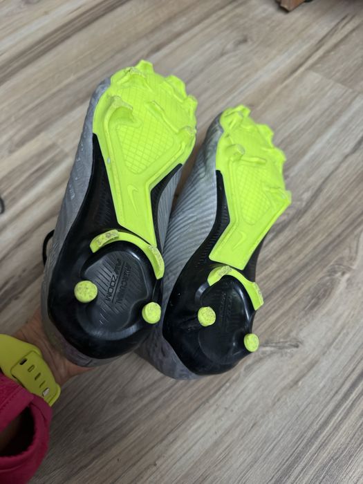 Оригинални бутонки NIKE ZOOM MERCURIAL VAPOR 15 FG/MG ! 38 нф