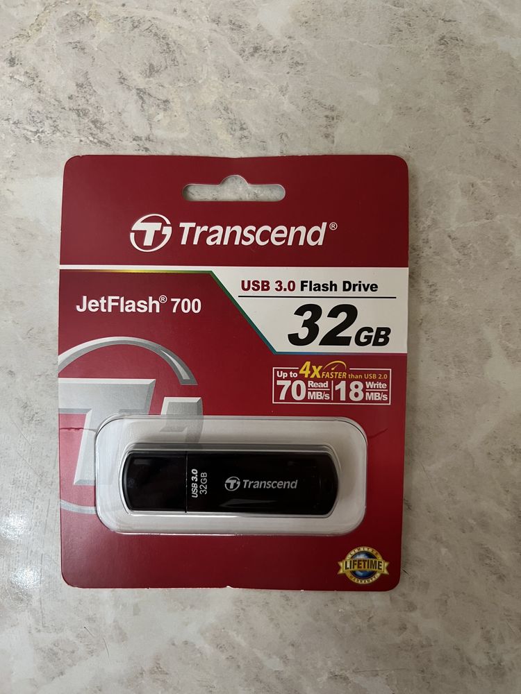 Флешка 32Gb Transcend JetFlash 700, USB 3.0