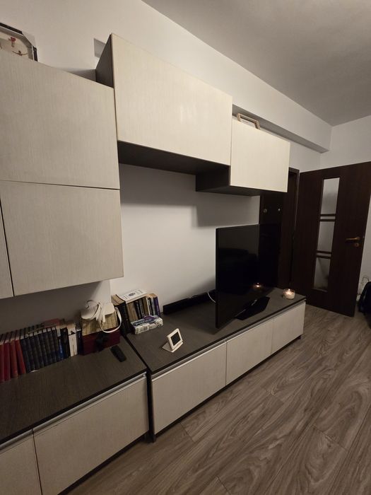 Mobila/mobilier sufragerie/living 340 cm L,200 cm H. Modular.
