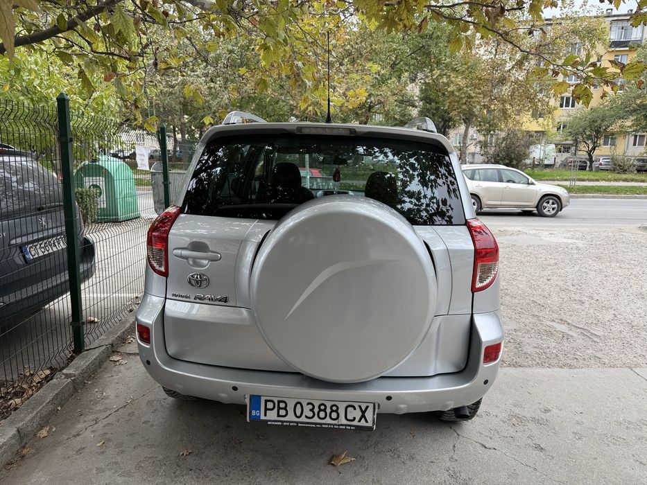 Тойота Рав4, 2,2 дизел D-4D, 136 к.с., 4х4