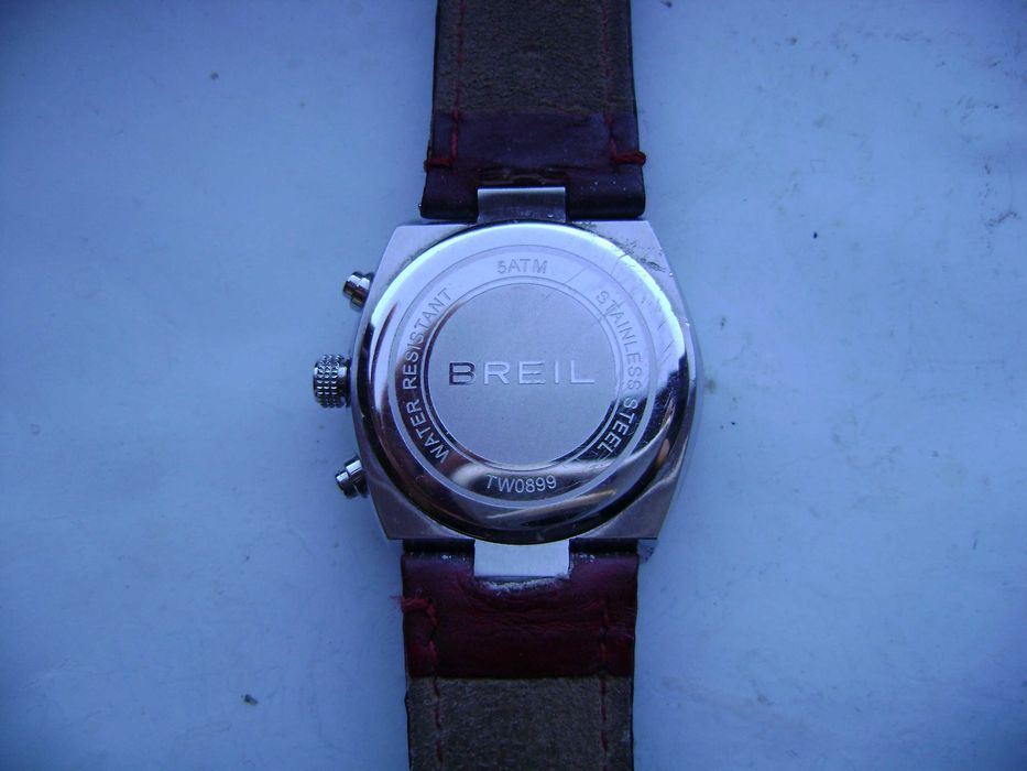 Продавам 5 броя кварцови часовника Casio,Breil,Swatch,Nuun