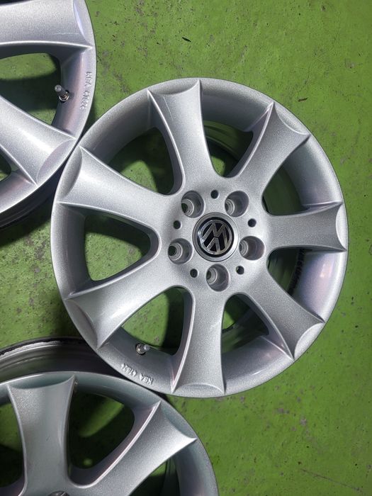 16 5x112 Vw Passat Touran Caddy Skoda Seat 5х112