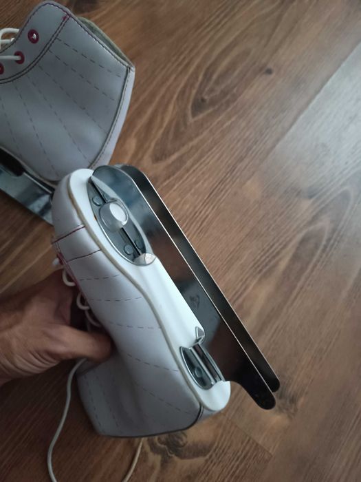 Patine gheata (fete) nr 33