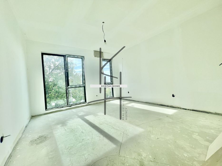 Продава се Тристаен апартамент в Варна, м-т Траката - 126 кв.м за 1858 €/кв.м - Снимка #10