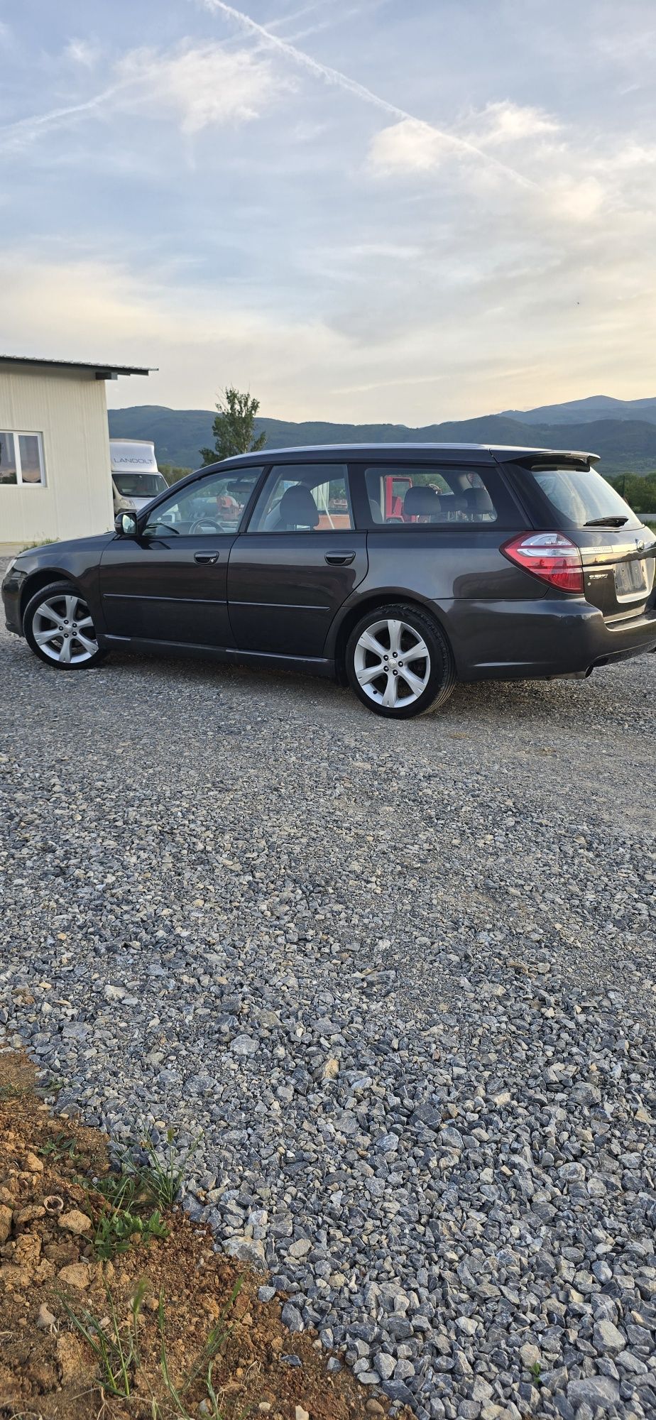 Subaru legacy 2.0R