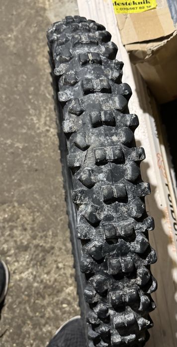 Предна кросова гума 90-90-21