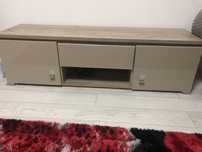 Comoda tv din lemn ,aproape noua