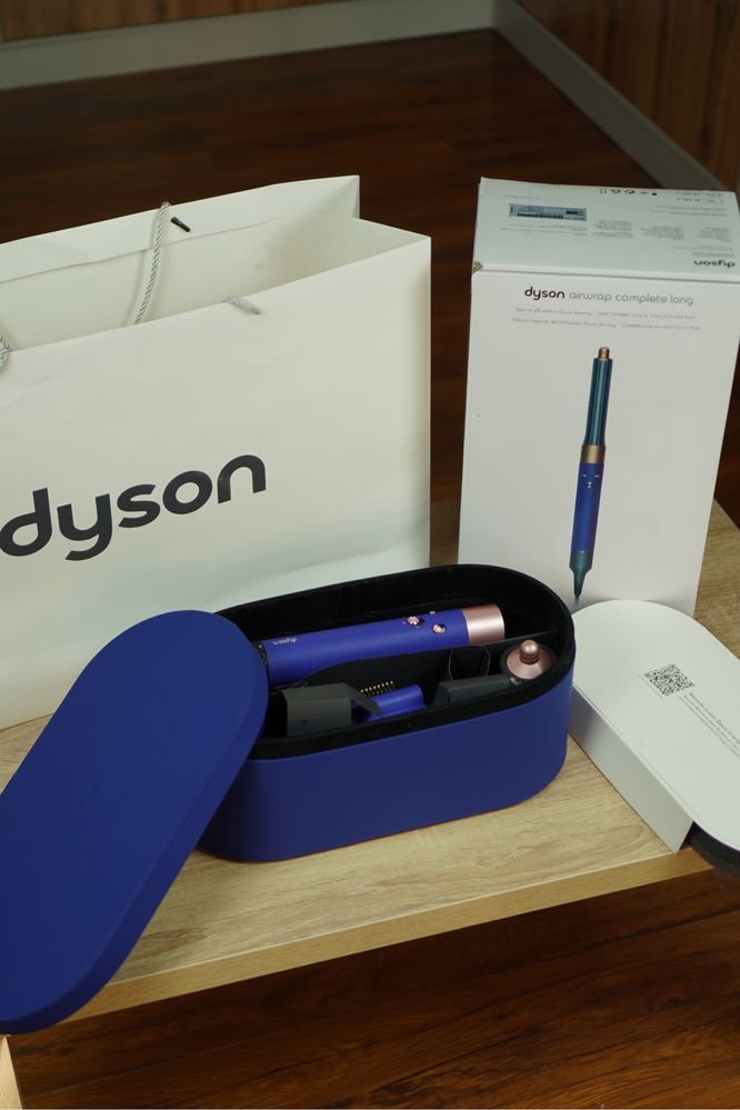 Фен Dyson Airwap HS05 Dyson Airwap i.d HS08 Dyson Airstrait HT01