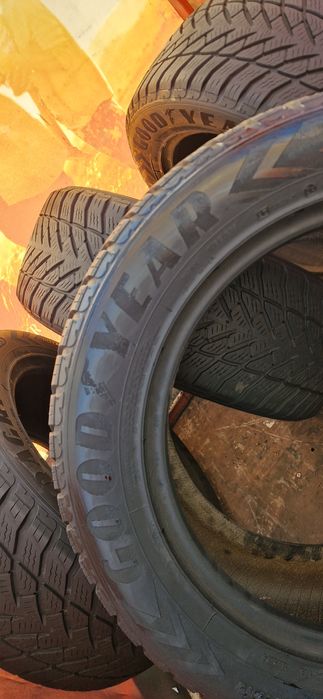 2 Anvelope Good Year 255 55 R18 M+S