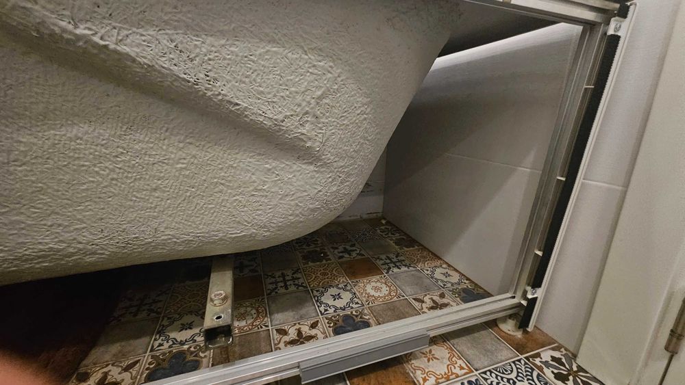 Вана Roca бяла 160/70 см.