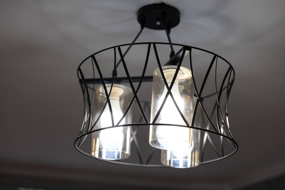 Продам 2/5/5 балкон 2х6м. Океан, школа 160