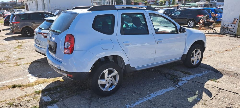 Duster 1.6,2×4,2012,piele,AC,scaune încălzite