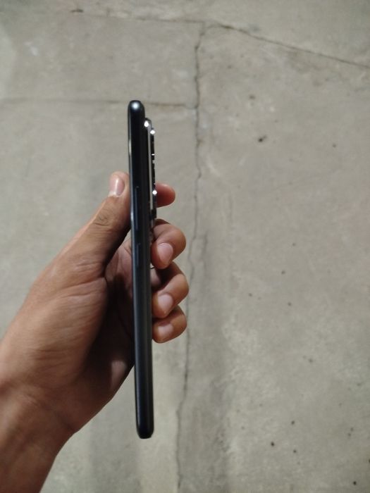 Honor 400 pro  narx kelshtrikadi